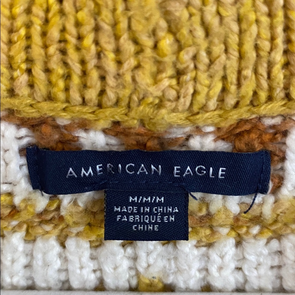 American Eagle Women’s Mustard Fair Isle Mockneck Sweater Size Medium - Picture 3 of 5